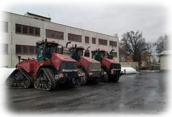 TRAKTORY, KOMBAJNY